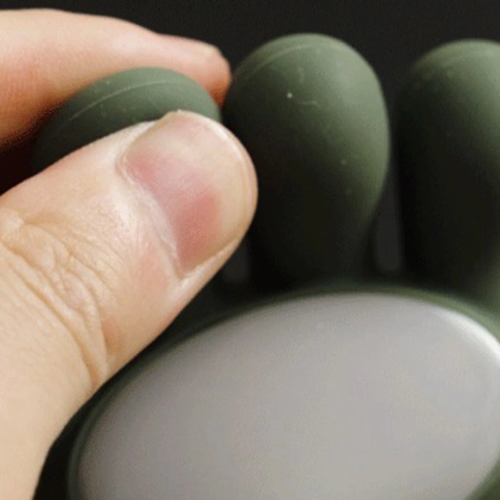 Masseur Cervical Chauffant Portable LUMIA™ – Relaxation du Cou & du Dos (3 Modes)